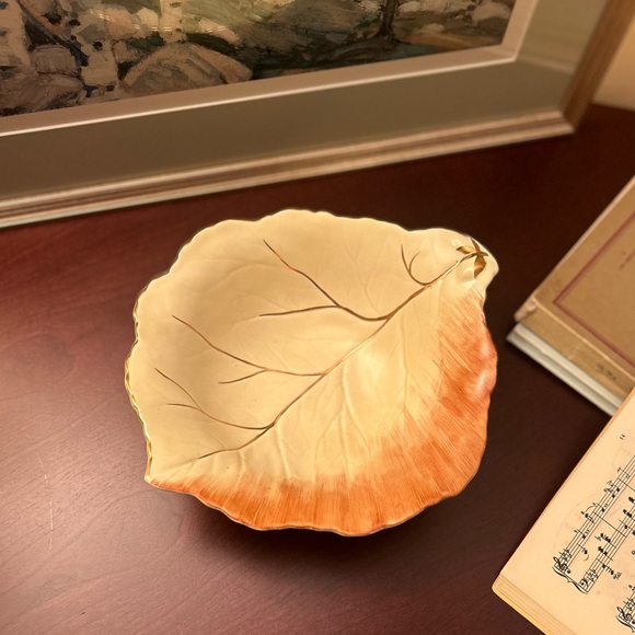 Vintage Royal Winton Grimwades Leaf Shaped Bowl/Dish - Picture 10 of 10